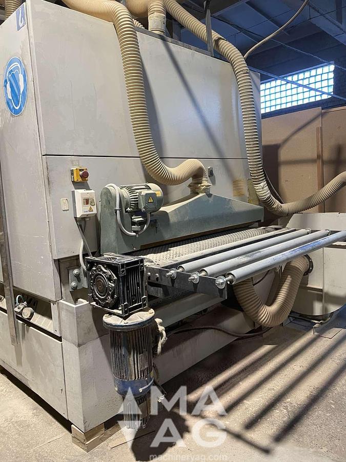 Used 2002 DMC US 2000 M2