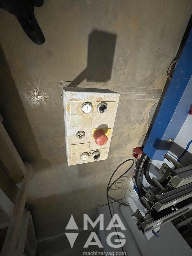 Used Homag Weeke Optimat BHC Venture 3, 2004