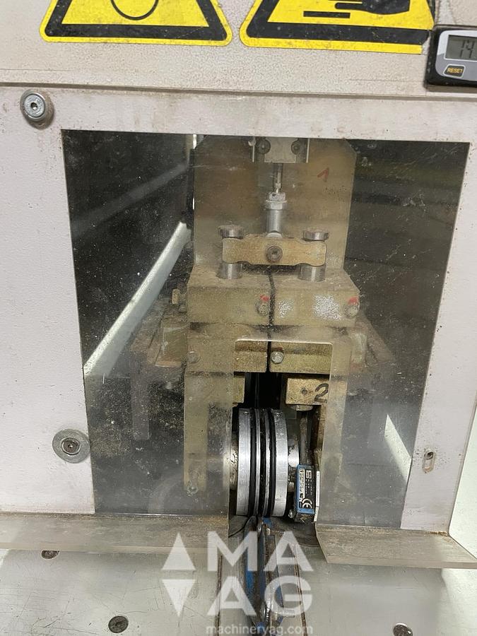 Used Fisher+Rueckle Omnimaster 1200 Veneer splicing machine, year 2009