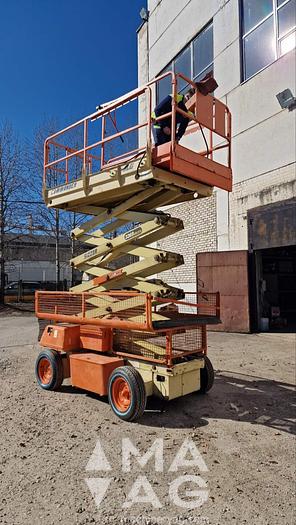 Used JLG 3369