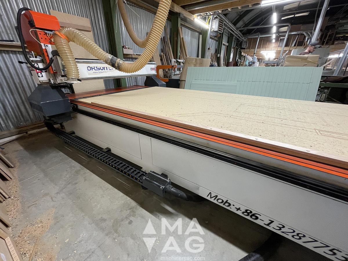 Used 2022 Forsun CNC Machinery FS1530 3-axis CNC Router