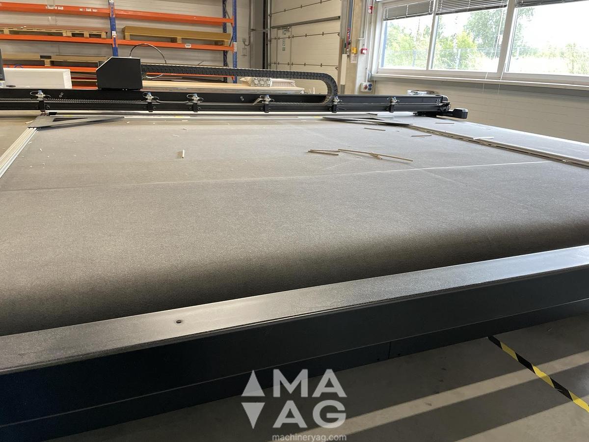 Used 2022 SUMMA F3232 Largest Flatbed Cutter