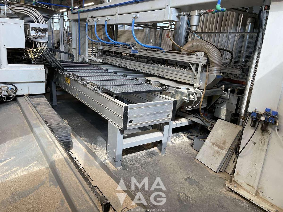 Used BIESSE FTT800 (2)+FHT+ADVANTAGE (2) Drilling, milling and dowel insertion CNC center