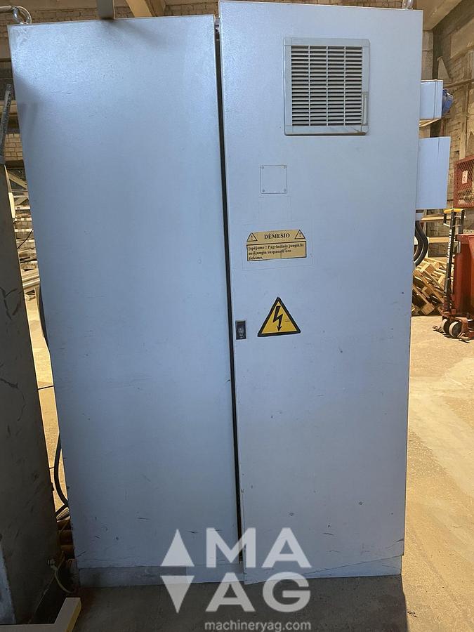 Used 2002 DMC US 2000 M2