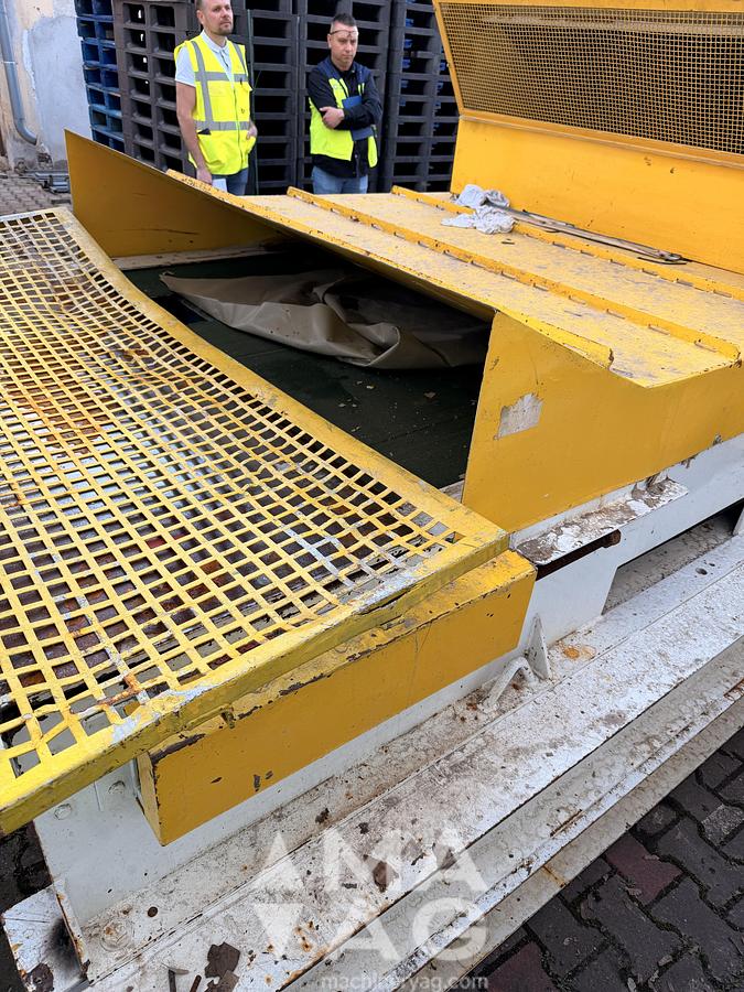 Used Simon Waste shredder