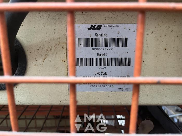 Used JLG 3369