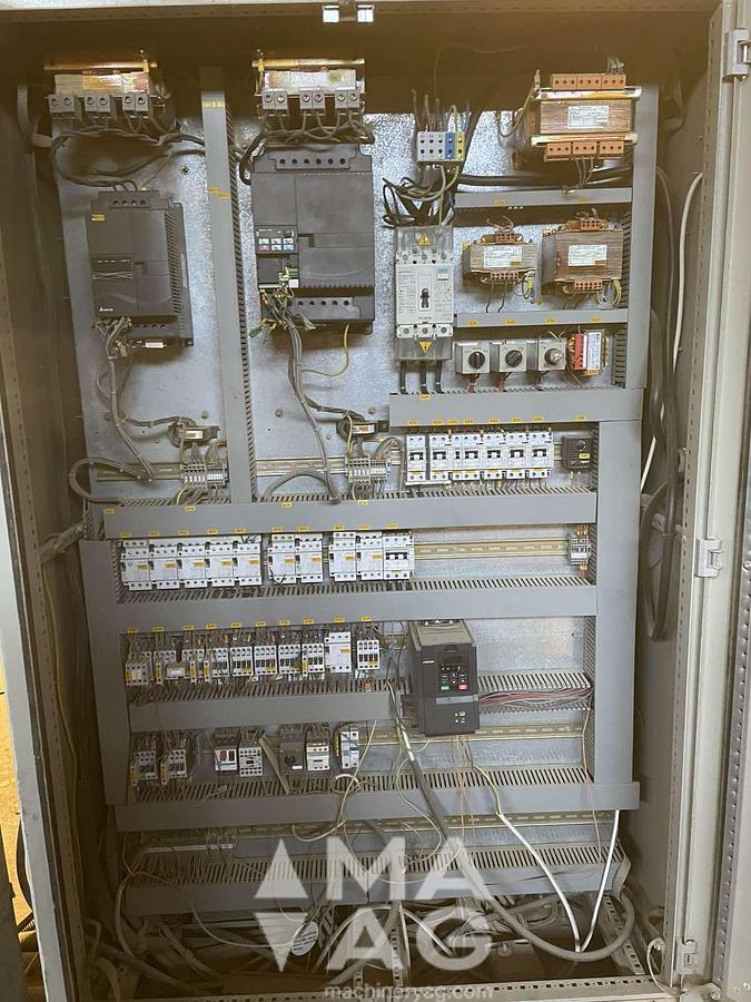 Used 2002 DMC US 2000 M2