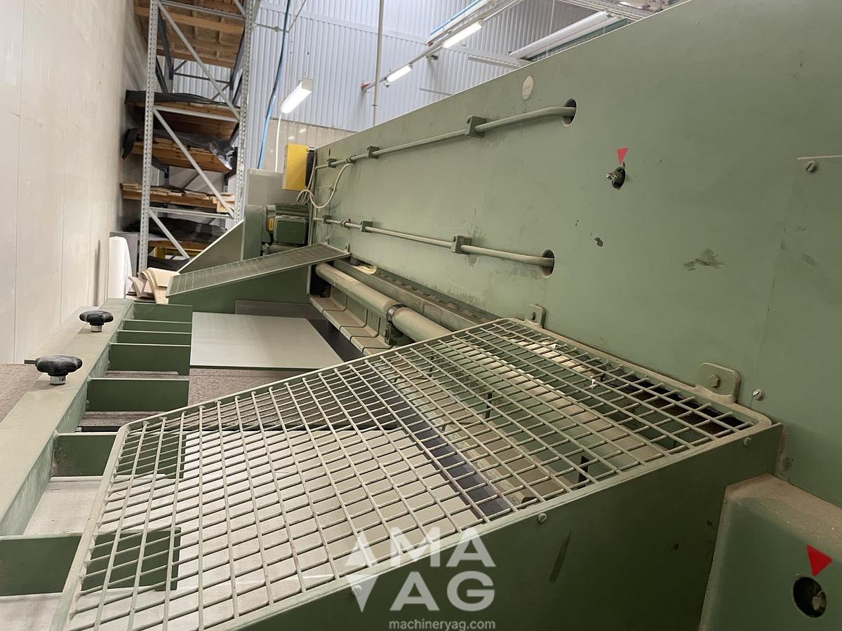 Used JOSTING EFS 2300 L – Modernized Veneer Guillotine