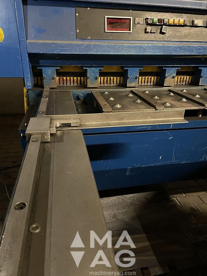 Used HJO 2.5m x 4mm Hydraulic Guillotine