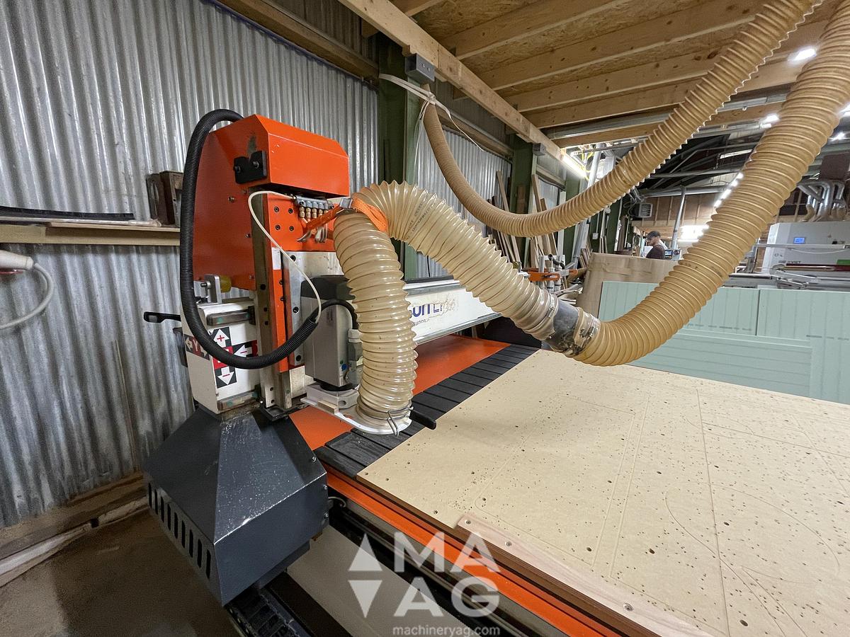 Used 2022 Forsun CNC Machinery FS1530 3-axis CNC Router