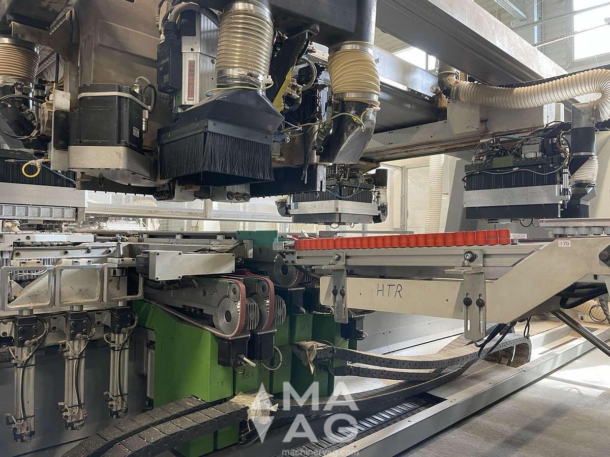 Used BIESSE FTT800 (2)+FHT+ADVANTAGE (2) Drilling, milling and dowel insertion CNC center