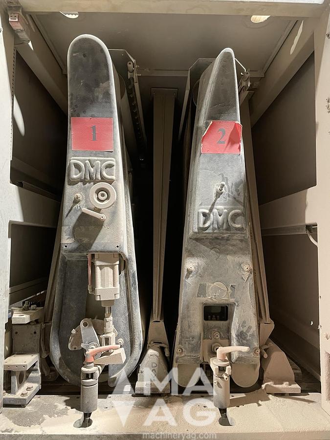 Used 2002 DMC US 2000 M2