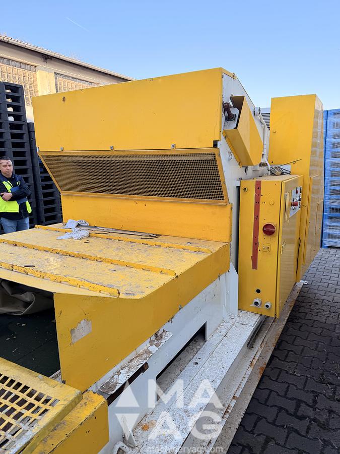 Used Simon Waste shredder