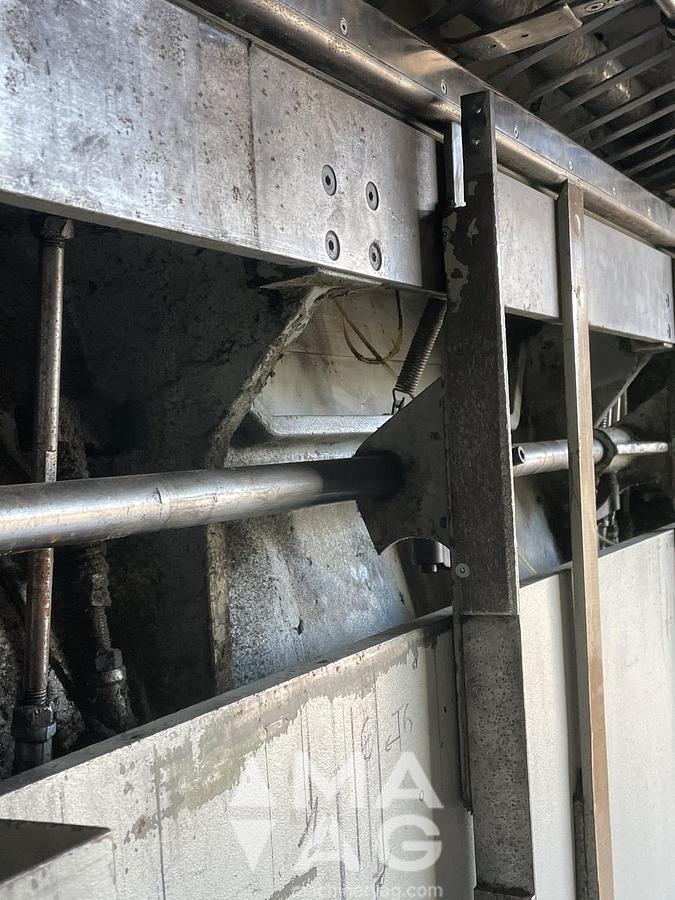 Used TMZ D-4500 Die cutter, year 1990