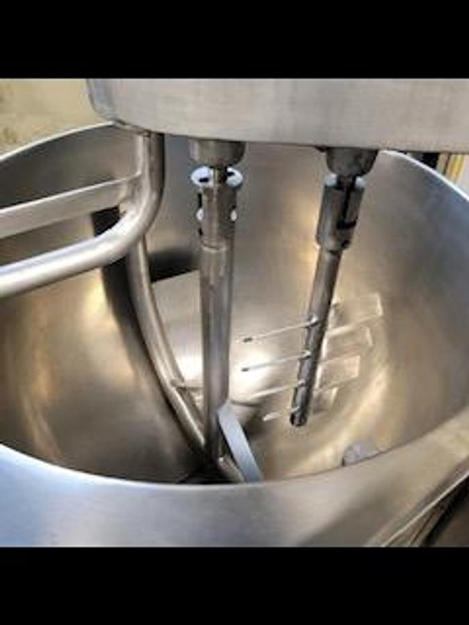 Used GROEN DEE/4T-60, TA/3 60 GAL. TILTING ELECTRIC COOKER MIXER STEAM KETTLE, 865C.