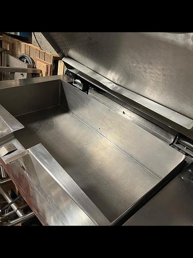 Used VULCAN 40 GAL. NAT. GAS BRAISING PAN TILTING SKILLET @ FREIGHT DAMAGE SAVINGS ! (#939).