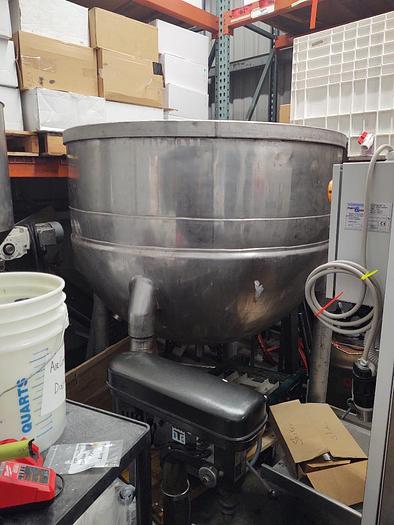 Used JOHN LENTZ 300 GAL. DIRECT STEAM JACKETED KETTLE, (#1041)