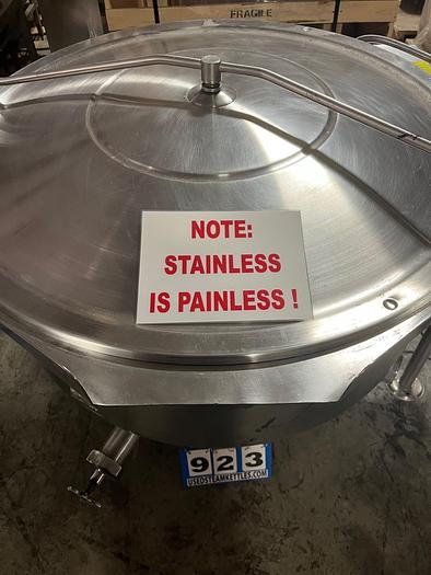 Used CLEVELAND RANGE #KGL-40-TSH SHORT BODY 40 GAL. TILTING STEAM KETTLE, NAT. GAS, 2" TDO, S/S E-Z LIFT SPRING LOADED COVER !   (#923)