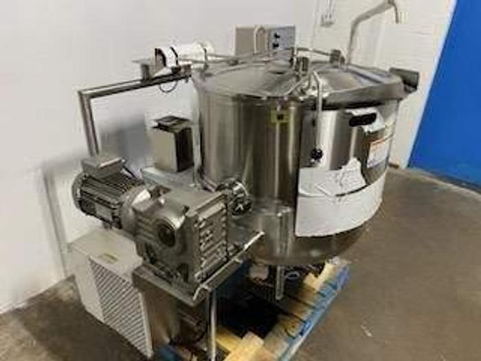 60 GAL. CLEVELAND RANGE #HA-MKGL-60-T Tilting Horizontal Agitation Nat. Gas Self Contained Cooker Mixer Steam Kettle (#933C).