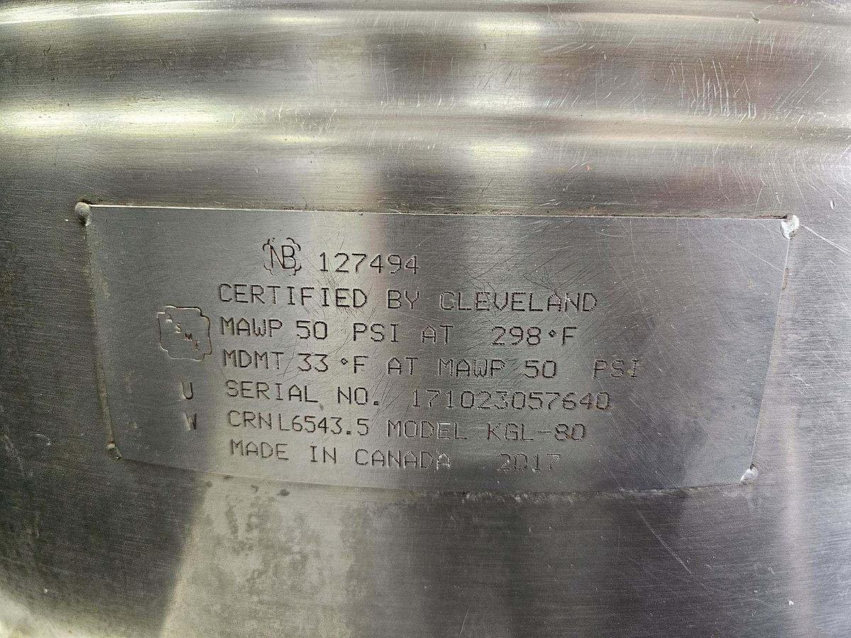 Used WORLD FAMOUS CLEVELAND RANGE #KGL-80, 80 GAL. STATIONARY, NAT. GAS SELF CONTAINED STEAM KETTLE w/ 3" TANGENT DRAW OFF VALVE !