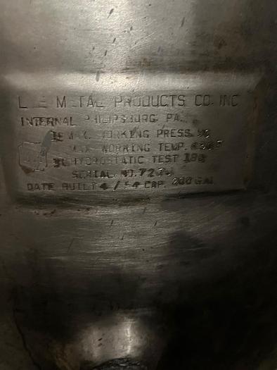 Used  WORLD FAMOUS LEE "200" GAL. DIRECT STEAM KETTLE WITH H.D. BOLT-DOWN TURN-WHEEL COVER LOCKING MECHANISM & 2" DRAIN OUTLET.