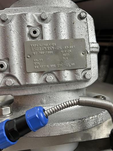 Used GROEN DH/INA/2-140 GAL. TILTING SELF-CONTAINED NAT GAS COOKER/MIXER STEAM KETTLE w/ AGITATION & SCRAPE #1046C