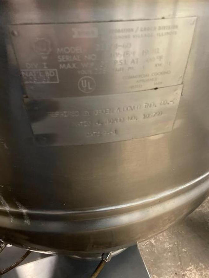 Used GROEN DEE/4T-60, TA/3 60 GAL. TILTING ELECTRIC COOKER MIXER STEAM KETTLE, 865C.