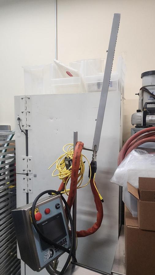 Used SAVAGE BROTHERS 450-LB CHOCOLATE PANNER TANK & PUMP, (#1072C)