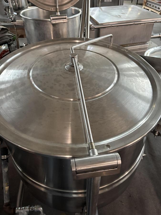 Used CLEVELAND RANGE #KDL-60T, 60 GAL. TILTING DIRECT STEAM KETTLE, 2" TDO, (#1143-C).