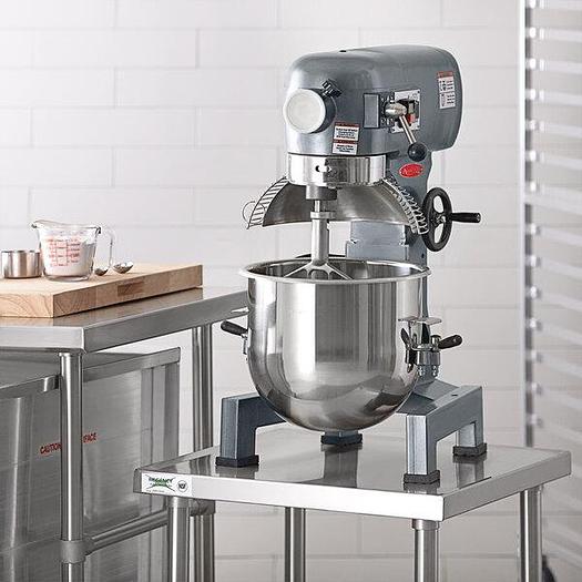 AVANTCO MX20 20 QUART MIXER WITH 3 ACCESSORY TOOLS (#920C)