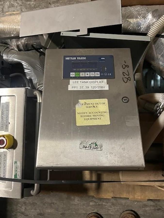 Used LEE #50U7S 50 GAL. SINGLE AGITATION VACUUM DIRECT STEAM KETTLE (#893)