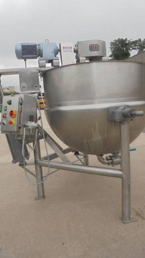Used LEE 300 GAL. TILTING, DOUBLE MOTION/SCRAPE & LIFT OUT AGITATION (#1160-C)