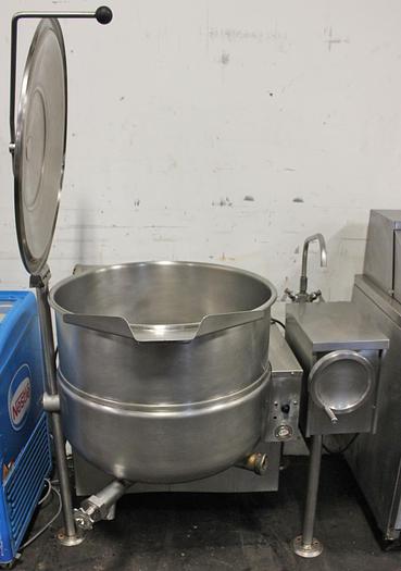 Used CLEVELAND RANGE KGL-40T, 40 GAL. GAS TILTING STEAM KETTLE, S/S COVER 2" TDO VALVE, (#988).