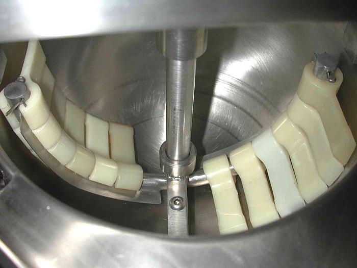 STEAM KETTLE AGITATION, SINGLE, TWIN, DOUBLE MOTION, BLEND, SHEAR & SCRAPE SURFACE !