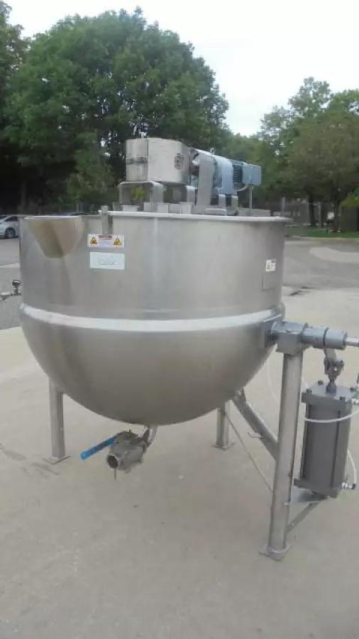 Used LEE 300 GAL. TILTING, DOUBLE MOTION/SCRAPE & LIFT OUT AGITATION (#1160-C)