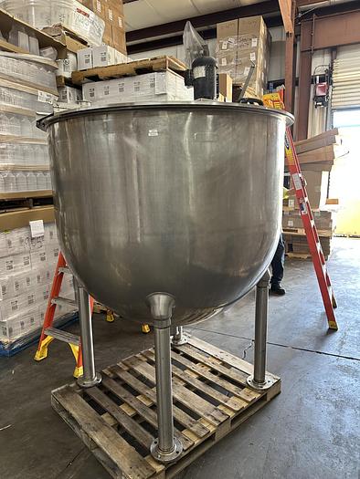 Used GROEN 500 GAL. STAINLESS STEEL TANK WITH AGITATION, (#1047C)