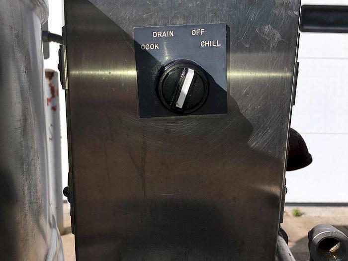 Used GROEN #DTA/3-60, 60 GAL. TILTING TWIN AGITATION & SCRAPE DIRECT STEAM "COOK/CHILL" KETTLE, (#1057C).