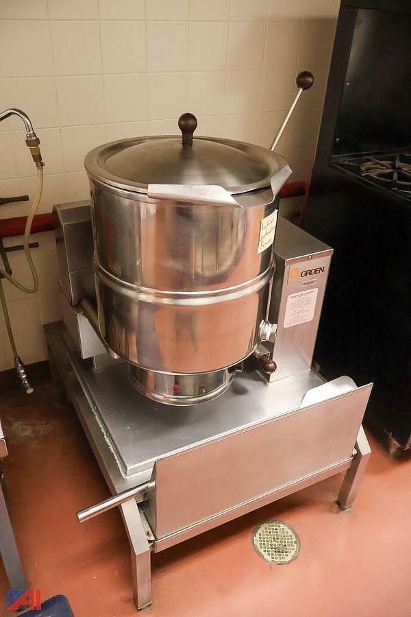 Used Share GROEN TDH/40-SP, 40 QT, NAT. GAS STEAM KETTLE ON STAINLESS STEEL SUPPORT DRAIN STAND (#1106)