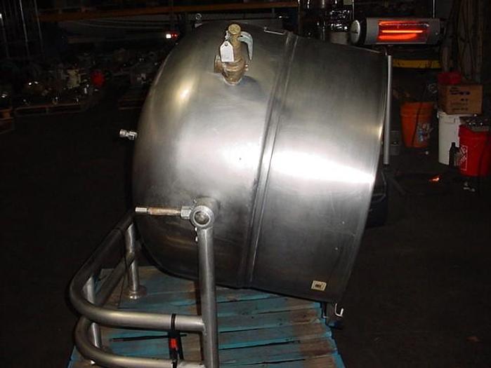 Used CLEVELAND RANGE KDL-100-T DIRECT STEAM KETTLE TILTING, (STOCK #957).