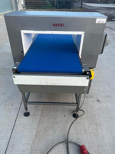Used GORING KERR METAL DETECTOR