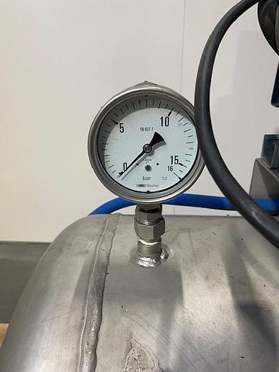 Used ATLAS COPCO SF 4