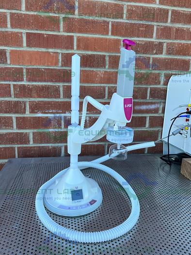 Used Millipore  Elix Advantage 15  Water Purifying System w/ E-POD, 30L PE Tank