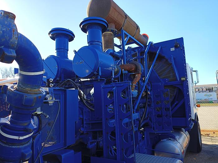 Used 1998 Frac Pump, Bodyload, PETERBILT