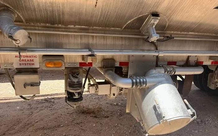 Used 2015 Auger Vacuum Reclaimer Trailer, LEDWELL