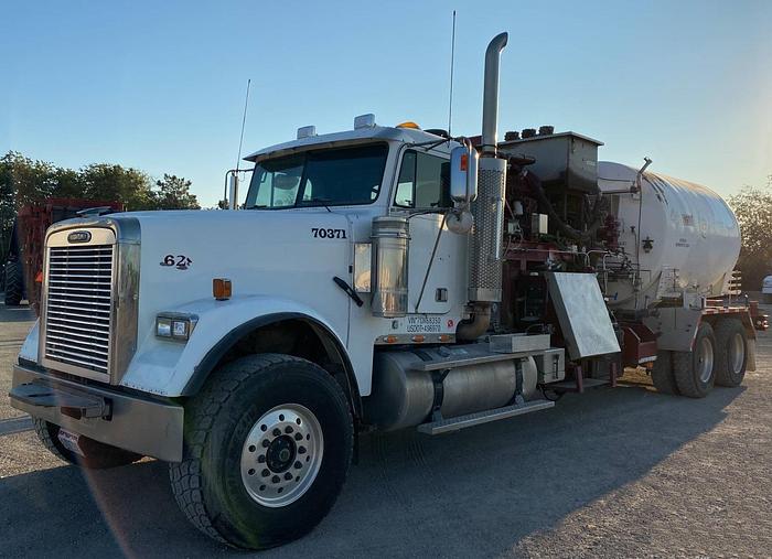 Used 2007 180k Nitrogen Pump, Bodyload, FREIGHTLINER