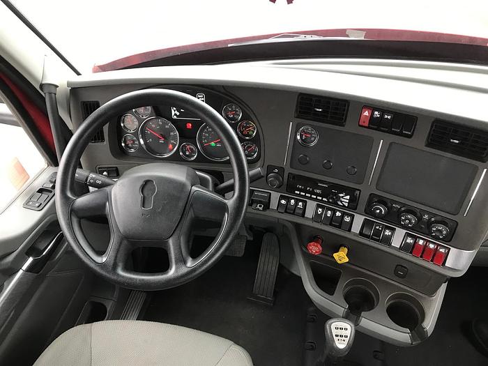 Used 2019 Kenworth T880