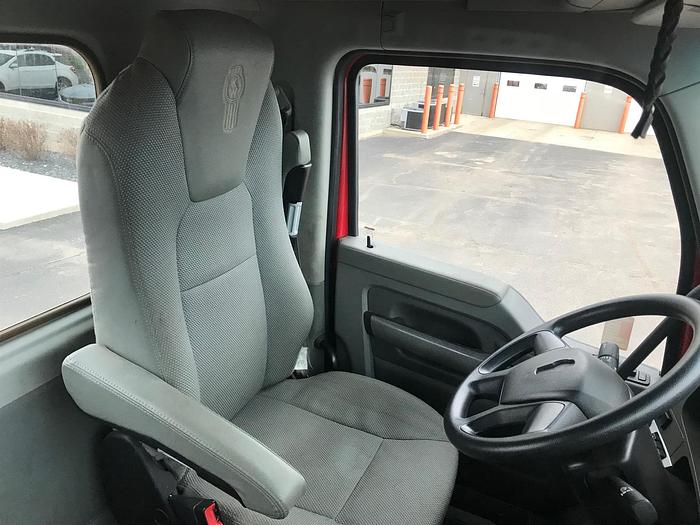 Used 2019 Kenworth T880