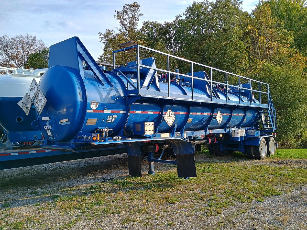 Used 2017 Acid Tanker, Wilco