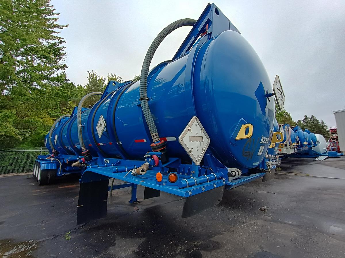 Used 2017 5,000gal Acid Tanker, WORLEY