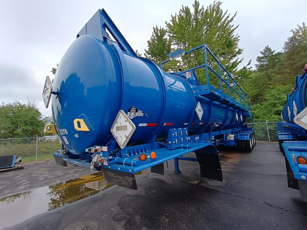 Used 2017 5,000gal Acid Tanker, WORLEY